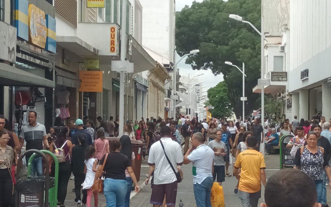 Comércio de Jundiaí tem horário estendido e atrações na Praça do Coreto neste sábado (06/05)