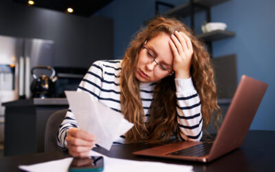 Reincidência da inadimplência cresce 13% e acende alerta para o comércio