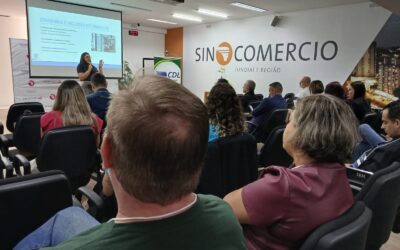 Café Empresarial aborda soluções ergonômicas para aumentar a produtividade