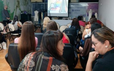 Workshop Prático de Vitrinismo capacita lojistas com técnicas para atrair clientes em Jundiaí